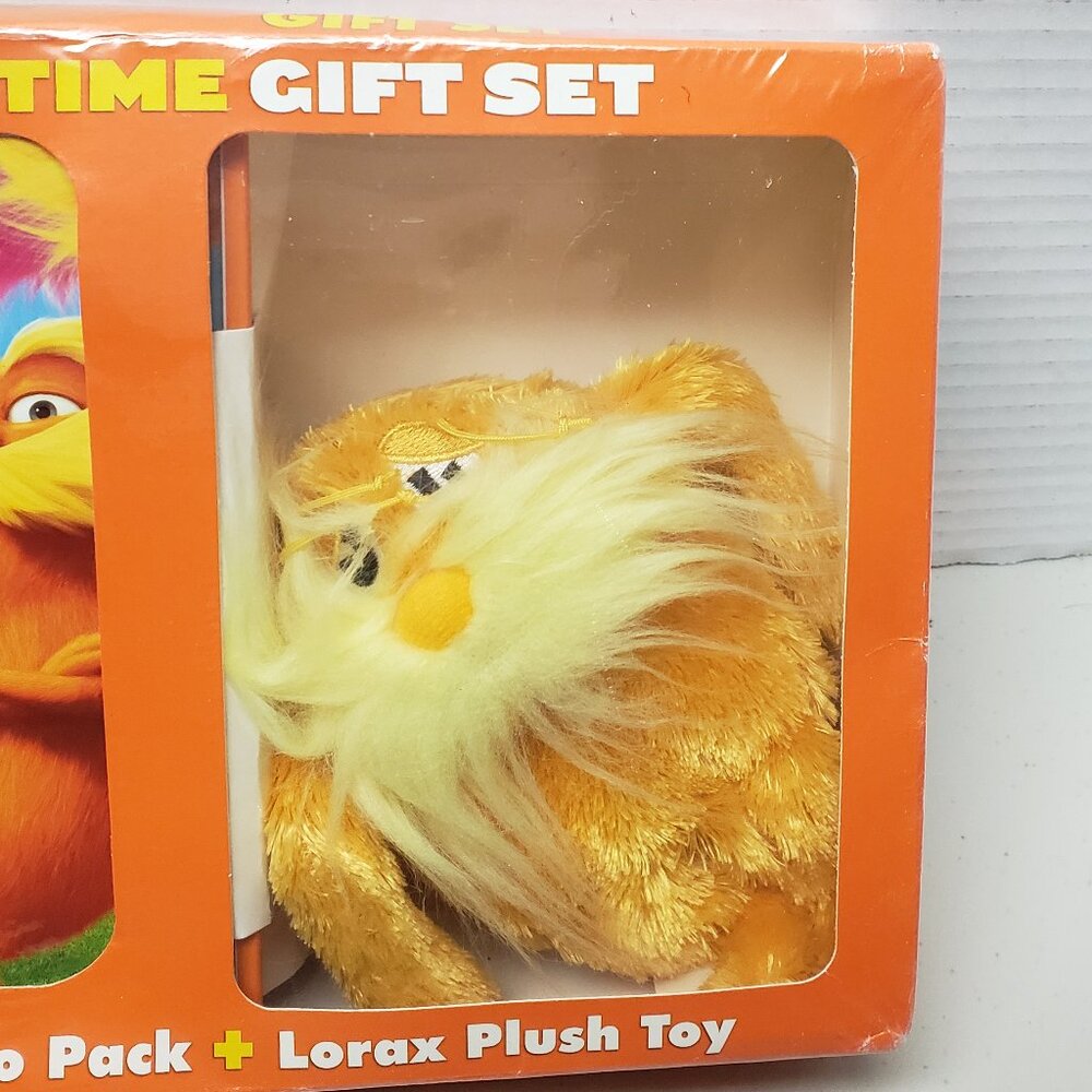Dr. Seuss' The Lorax Blu-Ray Combo Pack Gift Set with Plush - Picture 3 of 5